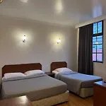 Hotel Chua Gin